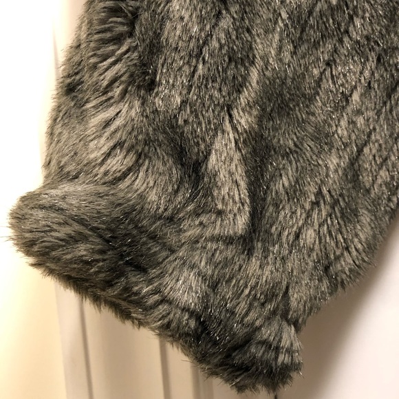 Vintage Jolipel Faux Fur Jacket - Picture 3 of 5